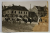 CLUJ , DEFILAREA DE 10 MAI A SOCIETATII  SPORTIVE STUDENTESTI , TINERE IN COSTUME POPULARE SALUTAND CU SALUTUL ROMAN , FOTOGRAFIE FORMAT CARTE POSTALA , 1930