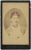 FOTOGRAF F. BRESOWSKI , TANARA CU JABOU ALB , FOTOGRAFIE C.D.V. , SFARSITUL SEC. XIX