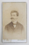 FOTOGRAF FRANZ MANDY , BARBAT CU MUSTATA IN FURCULITA ,   POZAND IN STUDIO , FOTOGRAFIE TIP C.D.V.