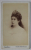 FOTOGRAFIE C.D.V. , STUDIO GIULIO ROSSI MILANO ,  TANARA CU CUNUNA DE FLORI , SFARSITUL SEC. XIX
