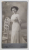 STUDIO FOTO SELLEI K. , UJPEST , TANARA CU ROCHIE ALBA POZAND IN STUDIO , FOTOGRAFIE CABINET , CCA. 1900