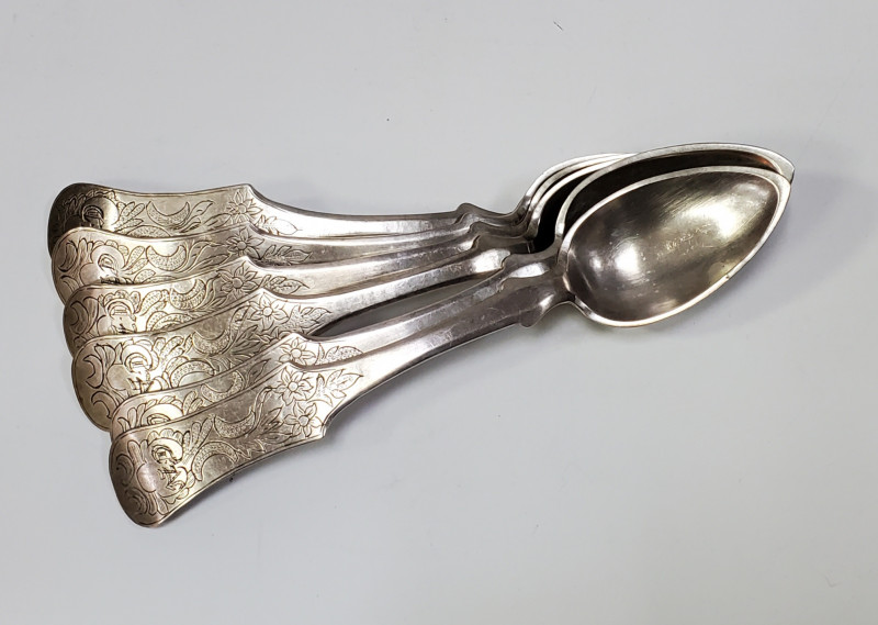 6 lingurite din argint ,marcaj romanesc , datat 1884