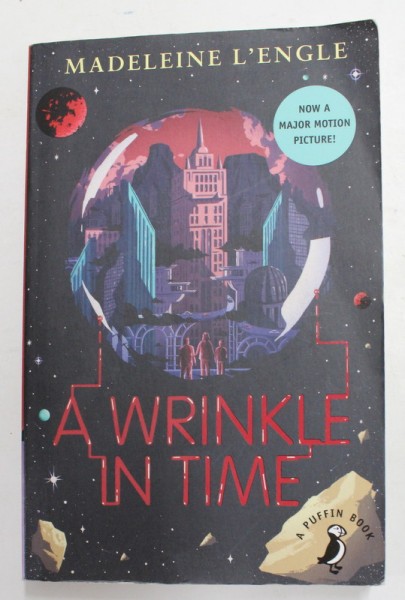 A WRINKLE IN TIME by MADELEINE L 'ENGLE , 2018