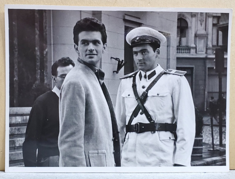 ACTORII IURIE DARIE SI MIRCEA ALBULESCU , SCENA DIN FILM , FOTOGRAFIE , ANII '60
