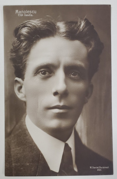 ACTORUL ION MANOLESCU ( 1881- 1959 ) , COMPANIA DE TEATRU '' DAVILLA '' , FOTOGRAF M. DANIEL , BUCURESTI , TIP CARTE POSTALA, INTERBELICA