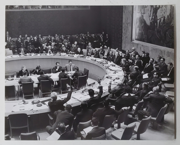 AMBASADORUL MIHAIL HASEGANU , IN SEDINTA CONSILIULUI DE SECURITATE AL O.N.U. , FOTOGRAFIE , ANII ' 60