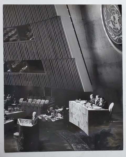 AMBASADORUL MIHAIL HASEGANU LA PREZIDIU , ADUNAREA GENERALA A O.N.U., FOTOGRAFIE , ANII ' 60