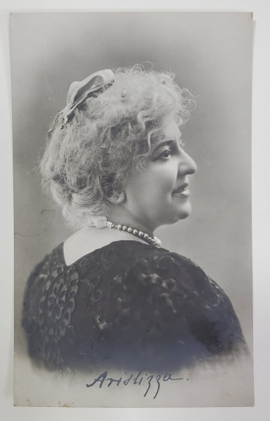 ARISTIZZA ROMANESCU ( 1854 -1918 ) , RENUMITA ACTRITA ROMANA , FOTOGRAFIE TIP CARTE POSTALA , INTERBELICA