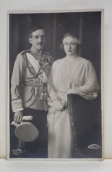 A.S.R . REGINA MARIOARA SI REGELE ALEXANDRU I AL IUGOSLAVIEI ,  FOTOGRAFIE TIP CARTE POSTALA , STUDIO JULIETTA , 1922