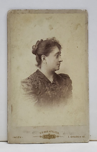 ATELIER FOTO ' ADELE ' , VIENA , PROFILUL UNEI DOAMNE , FOTOGRAFIE TIP C.D.V. , SFARSITUL SEC. XIX