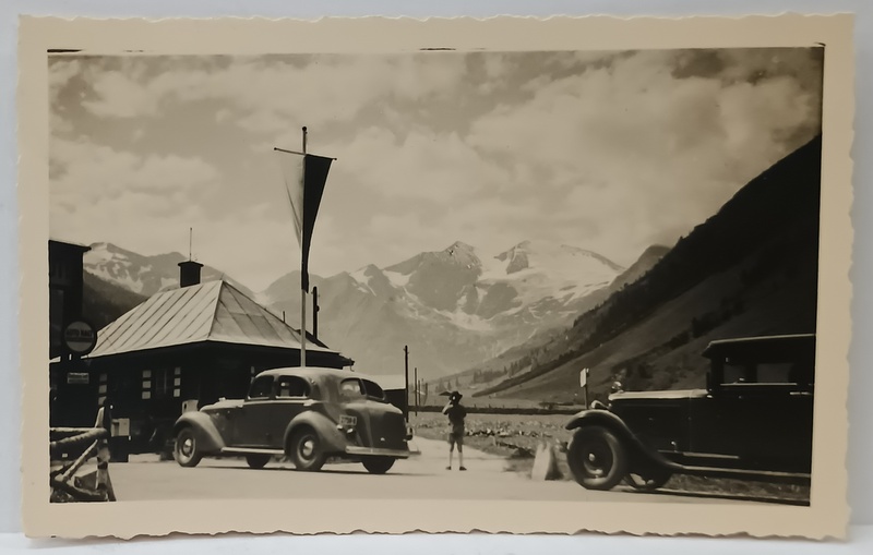 AUTOMOBIL DE EPOCA , NR. 2758 -B , PE DRUMUL SPRE GROSSGLOCHTER , 1936, FOTOGRAFIE