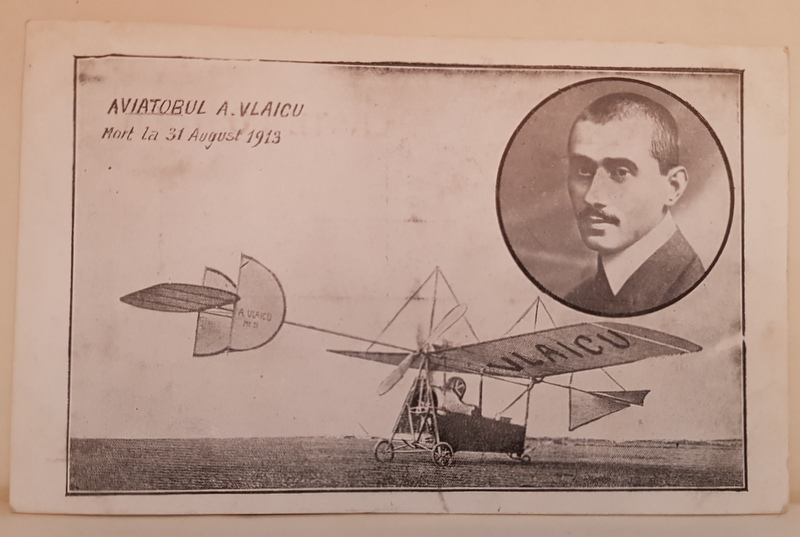 AVIATORUL AUREL VLAICU , FOTOMONTAJ CU PORTRET SI AVIONUL SAU , CARTE POSTALA , INCEPUTUL SECOLULUI XX