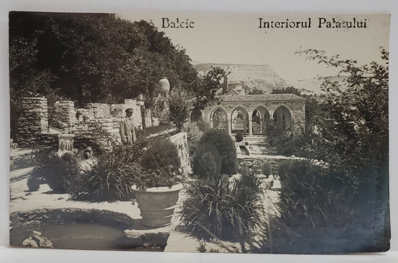 BALCIC , TERASA PALATULUI , CU PLANTE SI BAZINE CU APA , FOTOGRAFIE FORMAT CARTE POSTALA , INTERBELICA
