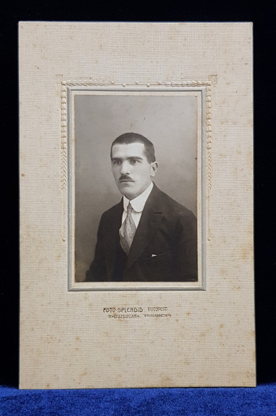 BARITONUL CONSTANTIN TEODORIDE , FOTOGRAFIE TIP CABINET , LIPITA PE CARTON , DATATA 10FEBRUARIE 1917