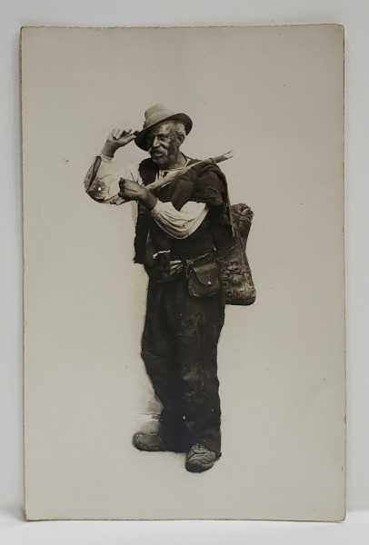BATRAN TIGAN MESTESUGAR , FOTOGRAFIE TIP CARTE POSTALA , 1913