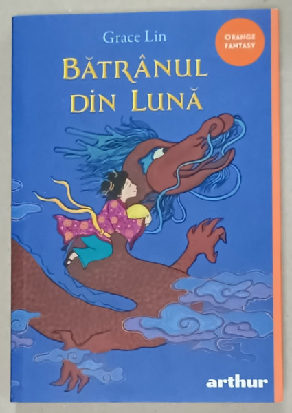 BATRANUL DIN LUNA de GRACE LIN , 2023