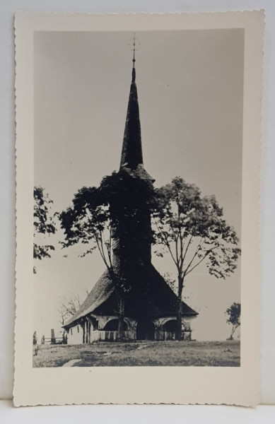 BISERICA DE LEMN DIN MARAMURES , FOTOGRAFIE , PERIOADA INTERBELICA