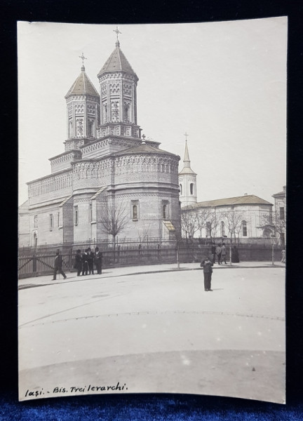 BISERICA TREI IERARHI DIN IASI , VEDERE EXTERIOARA , FOTOGRAFIE MONOCROMA , INCEPUT DE SECOL XX