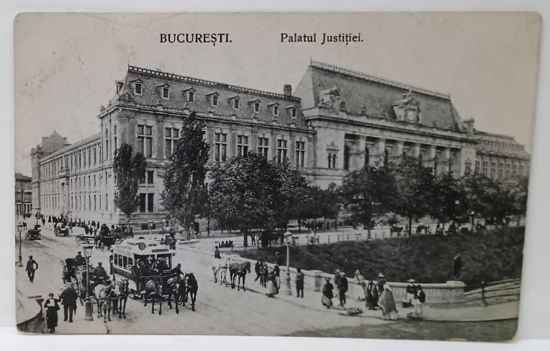 BUCURESTI , PALATUL JUSTITIEI SI PODUL DE PESTE DAMBOVITA , IN PLAN APROPIAT TRAMVAIUL CU CAI , CARTE POSTALA , 1916