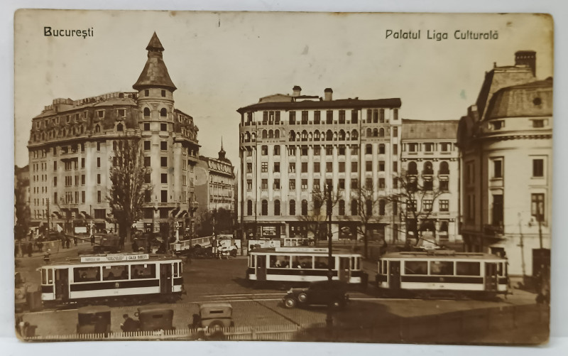 BUCURESTI , PALATUL LIGA CULTURALA , IN PLAN APROPIAT TRAMVAIE PE LANGA PODUL IZVOR , 1932