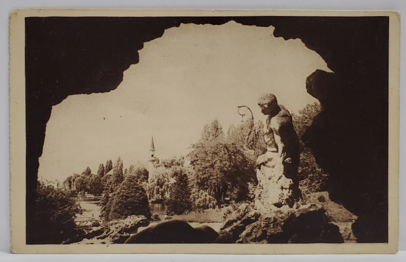BUCURESTI , PARCUL CAROL I , VEDERE DIN PESTERA , CARTE POSTALA ,  1940
