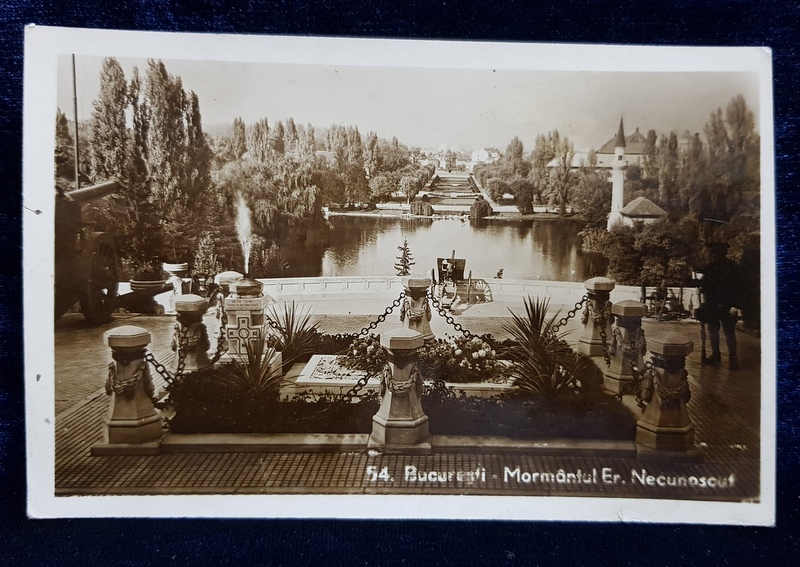 BUCURESTI , PARCUL CAROL , MORMANTUL EROULUI NECUNOSCUT , CARTE POSTALA ILUSTRATA , MONOCROMA, NECIRCULATA , PERIOADA INTERBELICA