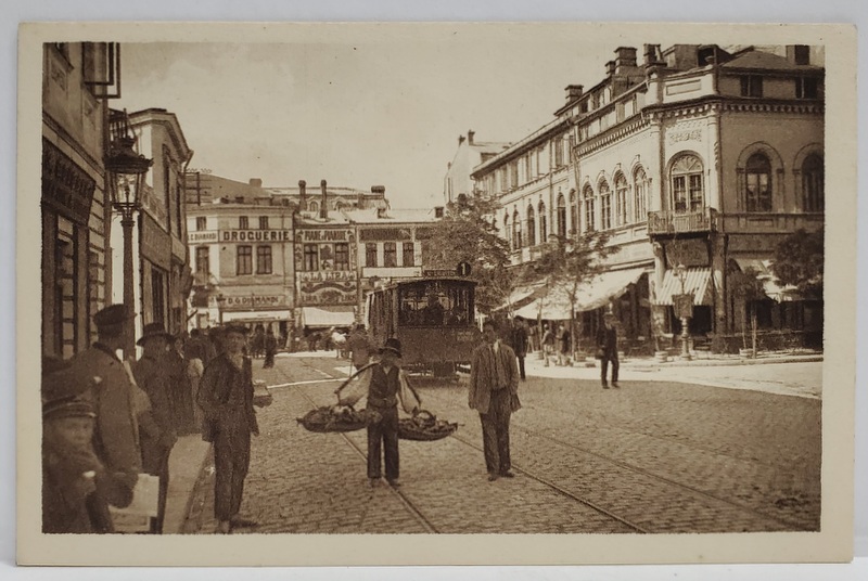 BUCURESTI , PIATA SFANTUL GHEORGHE , OLTEAN CU COBILITA PE LINIA DE TRAMVAI , CARTE POSTALA , INTERBELICA