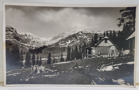 CABANA '' PESTERA ''  SI REGIUNEA ALPINA A BUCEGILOR , FOTOGRAFIE TIP CARTE POSTALA , 1934