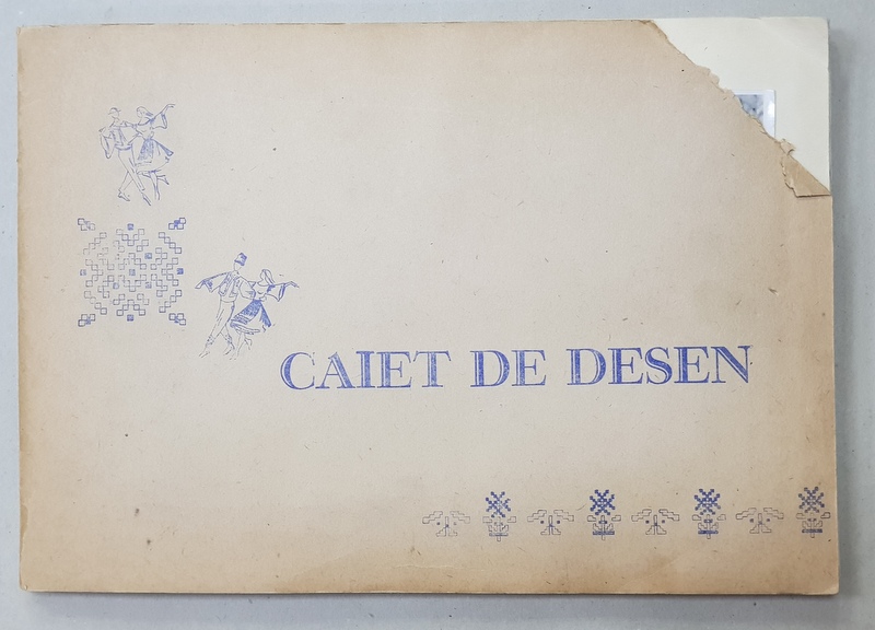 CAIET DE DESEN CU FOTOGRAFII DE FAMILIE LIPITE PE FILE , ANII ' 70