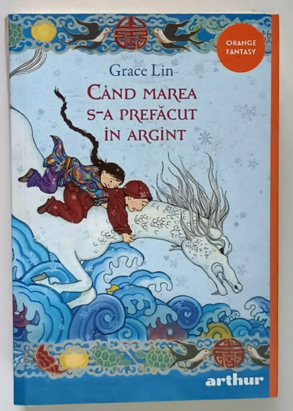 CAND MAREA S - A PREFACUT IN ARGINT de GRACE LIN , 2023