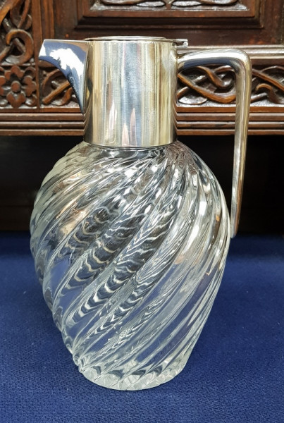 Carafa din cristal si argint, Sec XIX