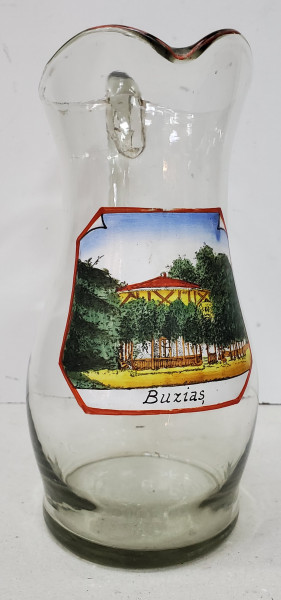 Carafa din sticla, decorata cu scena din Buzias, Secol 20