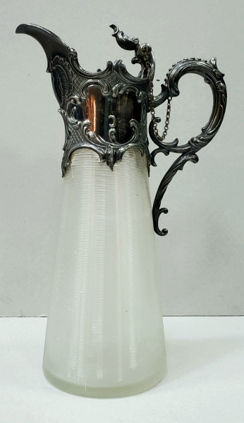 Carafa Rococo din sticla si metal argint. Secol XIX