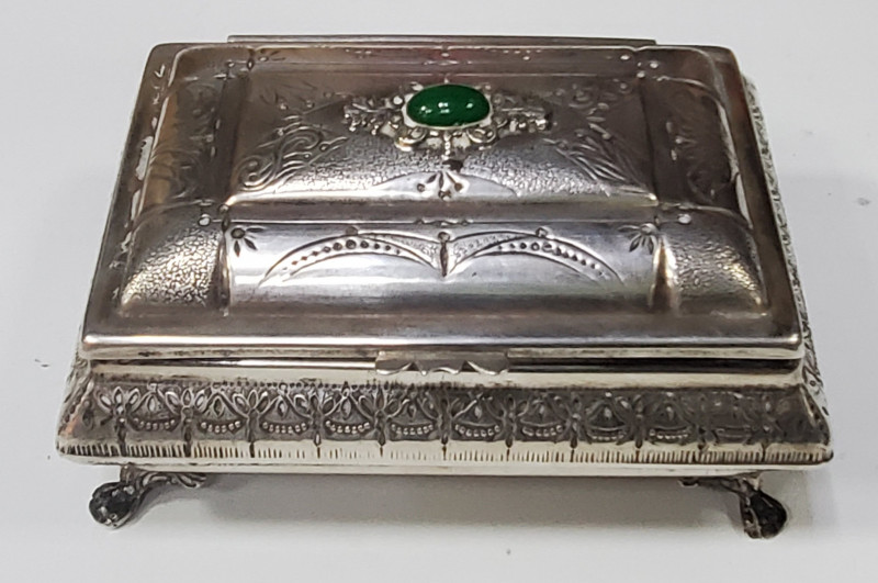 Caseta pentru bijuterii din argint, marcat 800, Perioada Interbelica