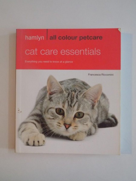 CAT CARE ESSENTIALS  de FRANCESCA RICCOMINI , 2010