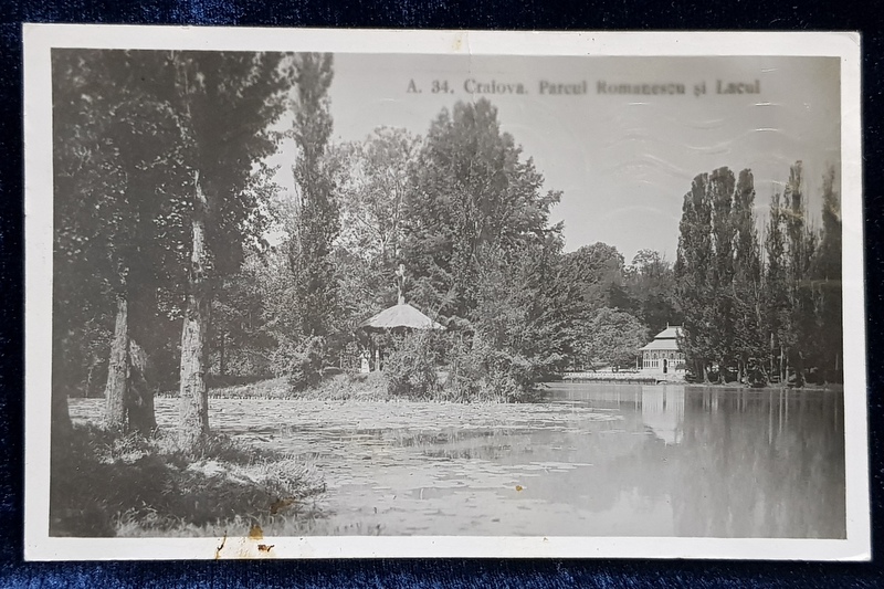 CRAIOVA  - PARCUL ROMANESCU SI LACUL ,  CARTE POSTALA ILUSTRATA , MONOCROMA , CIRCULATA , DATATA 1921