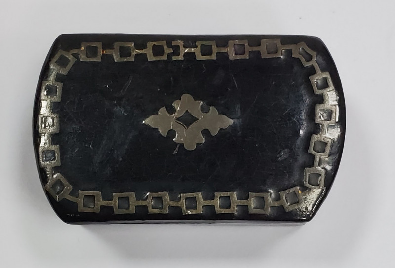 Cutiuta Napoleon III, decorata cu argint, Secol XIX