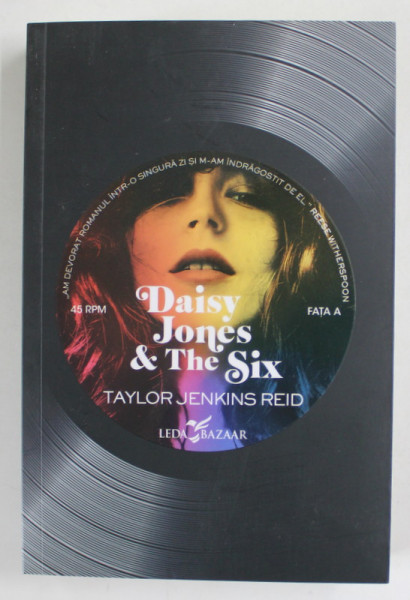 DAISY JONES AND THE SIX de TAYLOR JENKINS REID , 2021