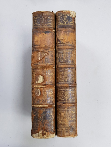 DICTIONNAIRE DE L' ACADEMIE FRANCOISE , TOME I - II , 1776 , COTOR CU URME DE UZURA *