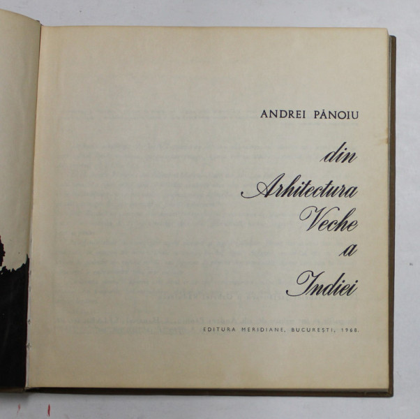 DIN ARHITECTURA VECHE A INDIEI-ANDREI PANOIU  1968