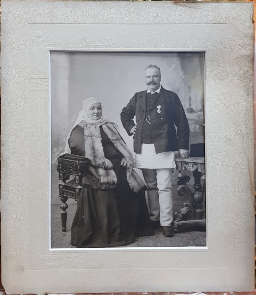FAMILIE NEGUSTORI BRASOVENI - FOTOGRAFIE ORIGINALA