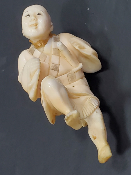 Figurina din fildes, Japonia, Secol XX