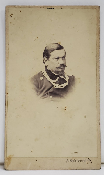 FOTOGRAF A. SCHIVERT , IASI , PORTRET DE BARBAT , FOTOGRAFIE TIP C.D.V. , SFARSITUL SEC. XIX