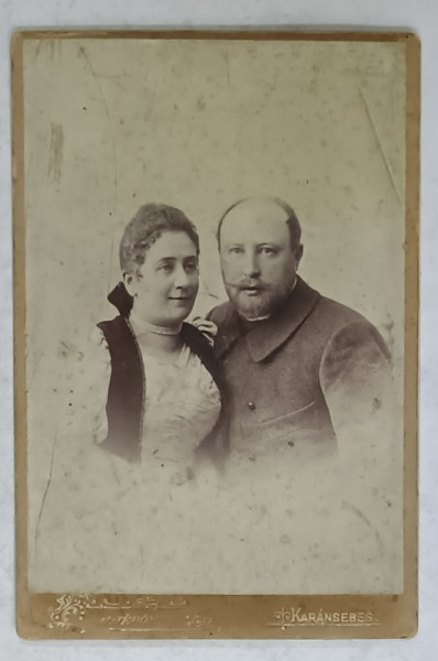 FOTOGRAF J. JEROME , CARANSEBES , CUPLU IN STUDIO , FOTO CABINET , SFARSITUL SEC. XIX