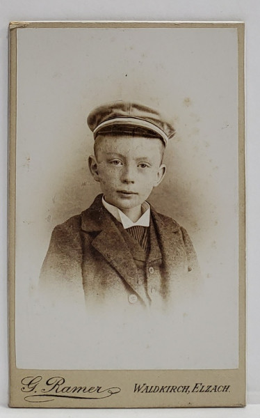 FOTOGRAFIE C.D.V. , STUDIO G. RAMER , WALDKIRCH iB ELZACH , SCOLAR CU SAPCA , CCA. 1900