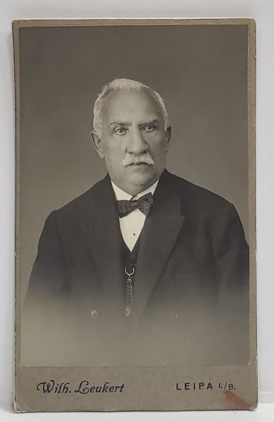 FOTOGRAFIE C.D.V. , STUDIO WILHELM LENKERT , LEIPA , BARBAT CU PAPION , INCEPUTUL SEC. XX