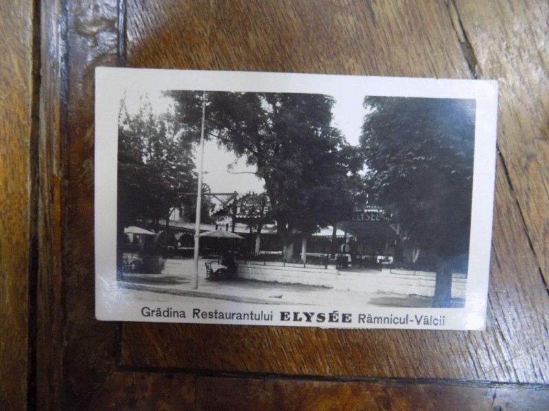 Gradina Restaurantului Elysee Ramnicu Valcea, Fotografie originala tip C. P.