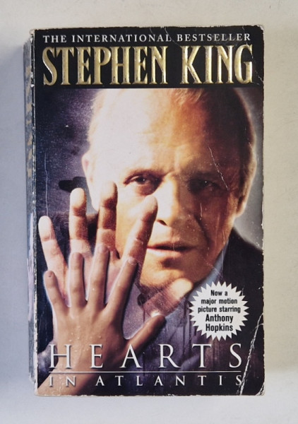 HEARTS IN ATLANTIS by STEPHEN  KING , 2000