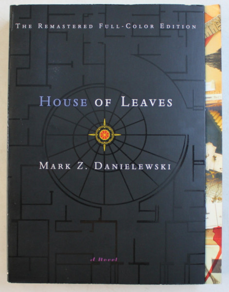 HOUSE OF LEAVES by MARK Z. DANIELEWSKI , 2000