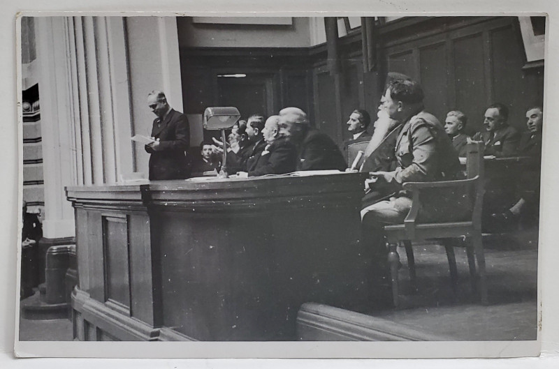IASI , INVITATI LA CONGRESUL MEDICAL , OCTOMBRIE , FOTOGRAFIE TIP CARTE POSTALA ,  OCTOMBRIE , 1943